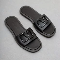 Προϋπολογισμός 🤩 ΧΟΝΔΡΙΚΟ ΕΜΠΟΡΙΟ 💯 IRIS Δερμάτινα ίσια πέδιλα με μαλακή σόλα - Μαύρο ❤️ 🎁