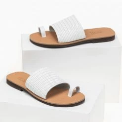 ΧΟΝΔΡΙΚΟ ΕΜΠΟΡΙΟ 🔔 Ολοκαίνουργιο 🥰 Σανδάλια Estil δερμάτινα με φάσα και Pattern ψάθα - Λευκό ⭐ 🤩