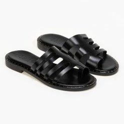 Καλύτερη πώληση 😍 Νέος 🤩 Estil δερμάτινα σανδάλια με κοψίματα στη φάσα - Μαύρο 😀 ❤️