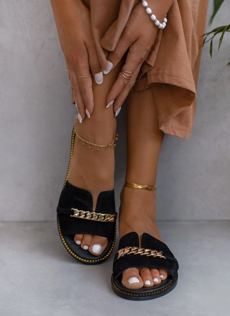 Πολύ καλή προσφορά 🔔 Καλύτερη πώληση ❤️ Σανδάλια Estil καστόρινα με αλυσίδα - Μαύρο 👏 🎁 - Image 4