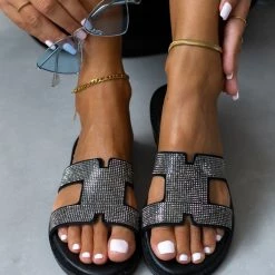 Συμφωνίες 🔥 Πολύ καλή προσφορά 💯 Σανδάλια δερμάτινα TFP με μικρά Strass - Μαύρο 👏 🔔