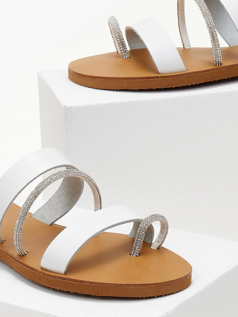 Αγορά 😉 Νέος ❤️ The Fashion Project Σανδάλια ESTIL δερμάτινα με λεπτές φάσες και Strass - Λευκό ✨ ⌛ - Image 4