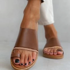 Κουπόνι 🎁 Εξοδος ⌛ Σανδάλια ESTIL δερμάτινα με σειρά Strass - Ταμπά 🌟 🧨