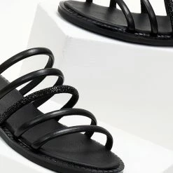 Πολύ καλή προσφορά 🧨 Καλύτερη πώληση ⭐ Σανδάλια TFP με λουράκια και Strass - Μαύρο 🎁 🛒